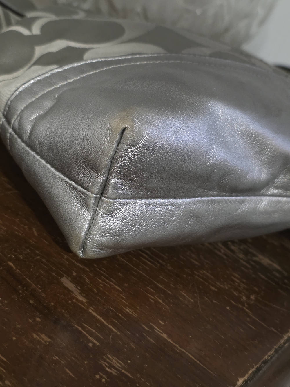 Coach Silver Signature Tote Bag with Chain Accent - Picture 8 of 14